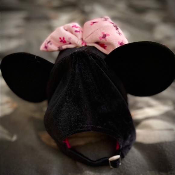Minnie Mouse Velvet Ear Baseball Cap for Women - Picture 6 of 6